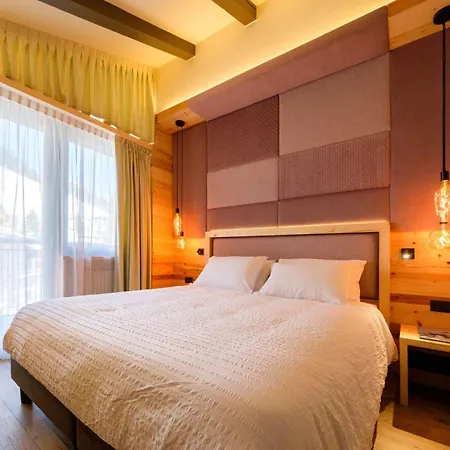 Belvedere Hotel 3*