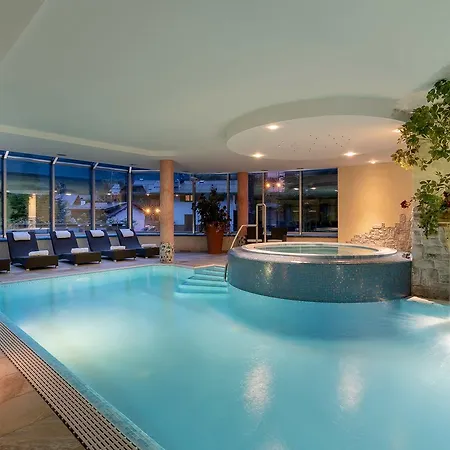 Hotel Belvedere 3*